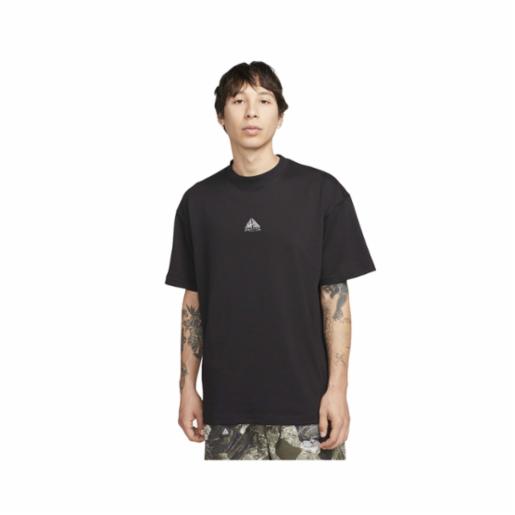 Polera Nike ACG Negro