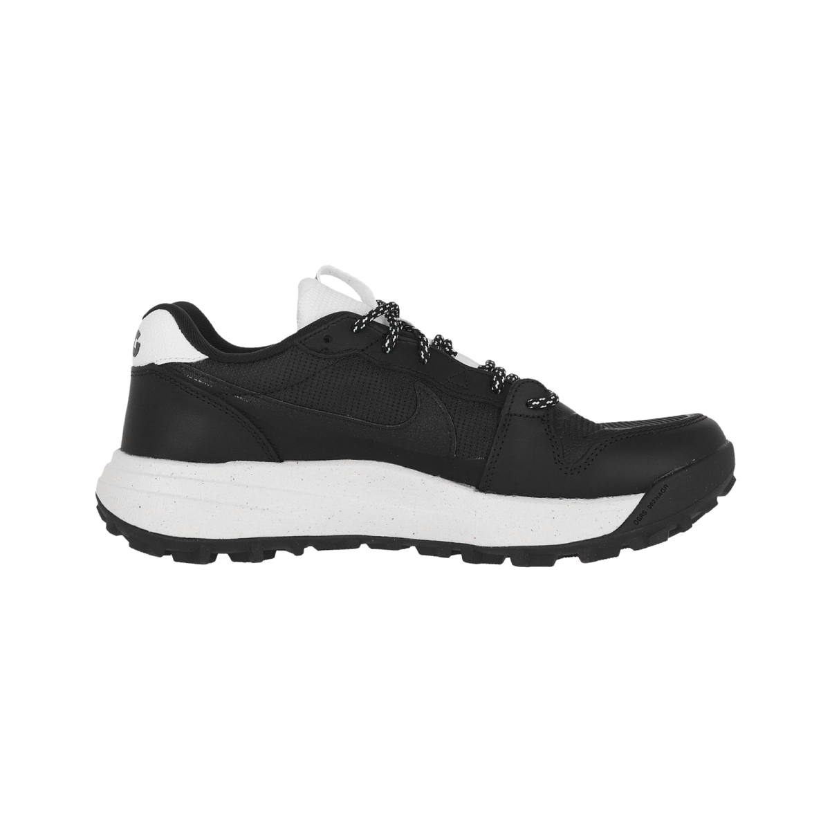 Zapatilla Nike ACG Lowcate Black/White | Nike | Brands | Drops ...